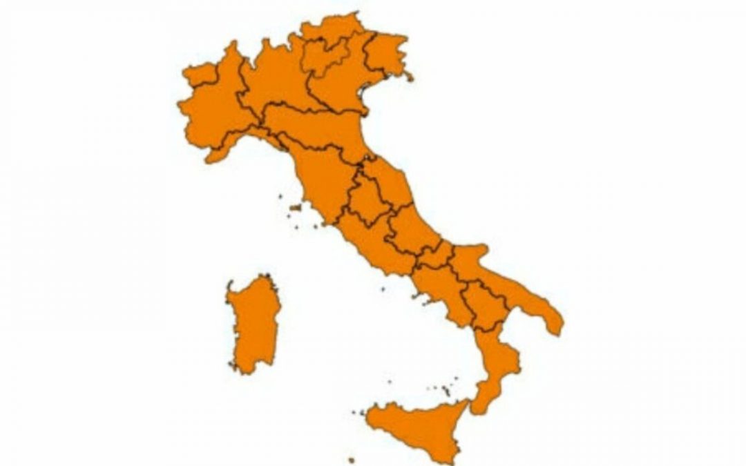 Italia zona arancione per tre giorni: ecco le regole da rispettare. Negozi aperti fino alle 21